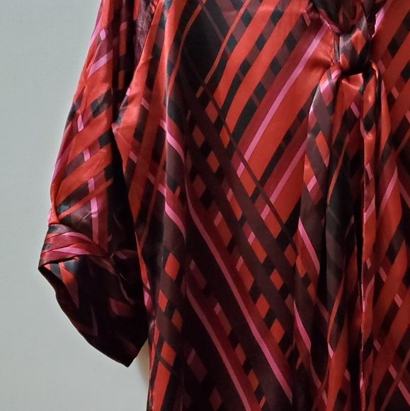 New York & Company Women's Front Tie Blouse - Picture 4 of 6